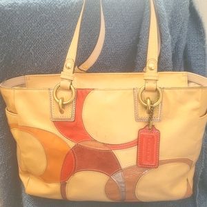 Coach Signature Tote
